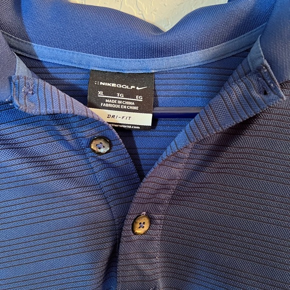 Men’s Nike Golf shirt - Picture 2 of 3